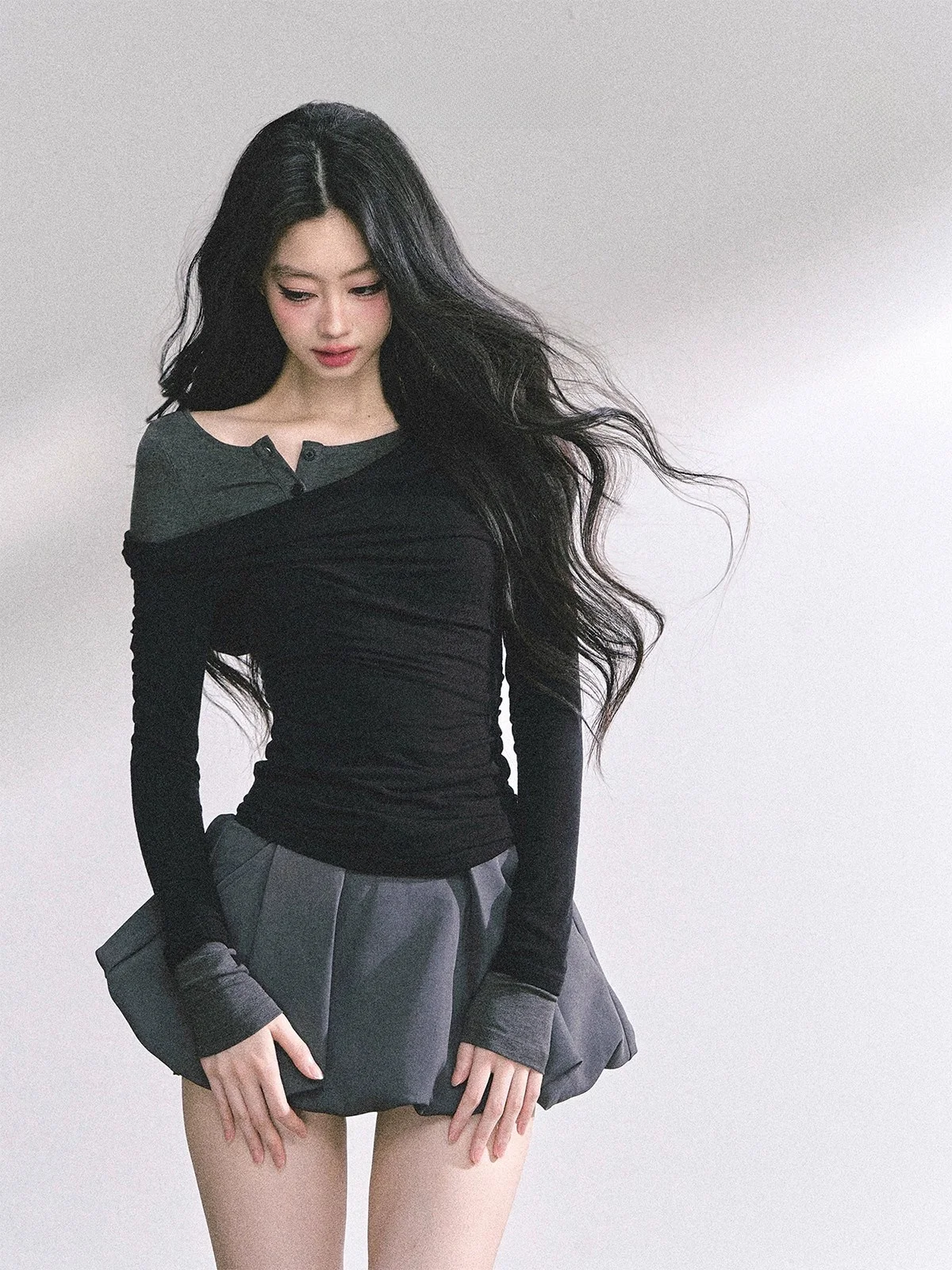 Женская футболка AOMALM с открытыми плечами, в корейском стиле, для повседневной носки, из полиэстера
Женская футболка AOMALM с открытыми плечами, в корейском стиле, для повседневной носки, из полиэстера