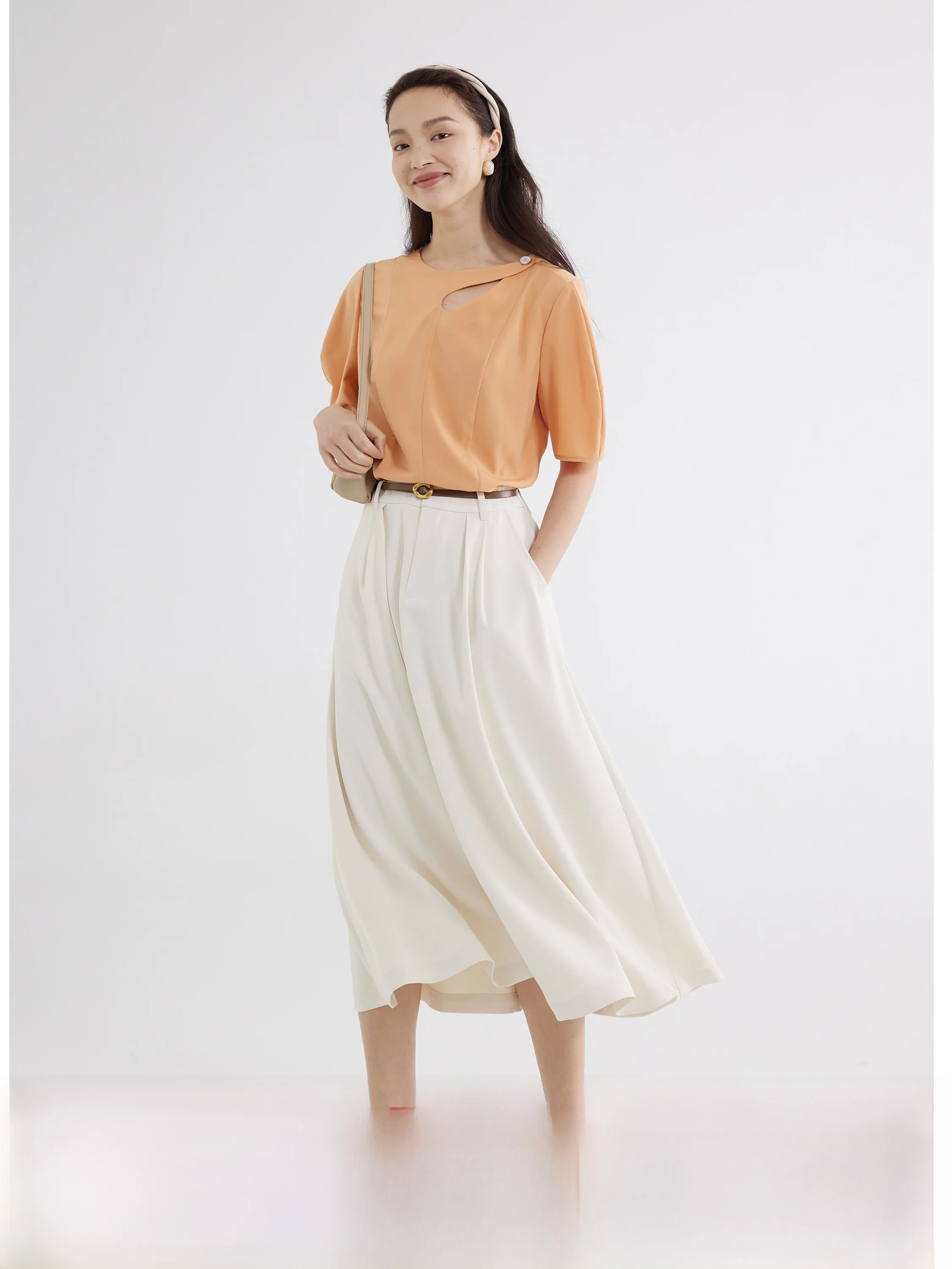 Юбка-миди А-силуэта для похудения, однотонная, женская, летняя, с высокой талией, из полиэстеровой смеси, для офиса и повседневной носки
Юбка-миди А-силуэта для похудения, однотонная, женская, летняя, с высокой талией, из полиэстеровой смеси, для офиса и повседневной носки