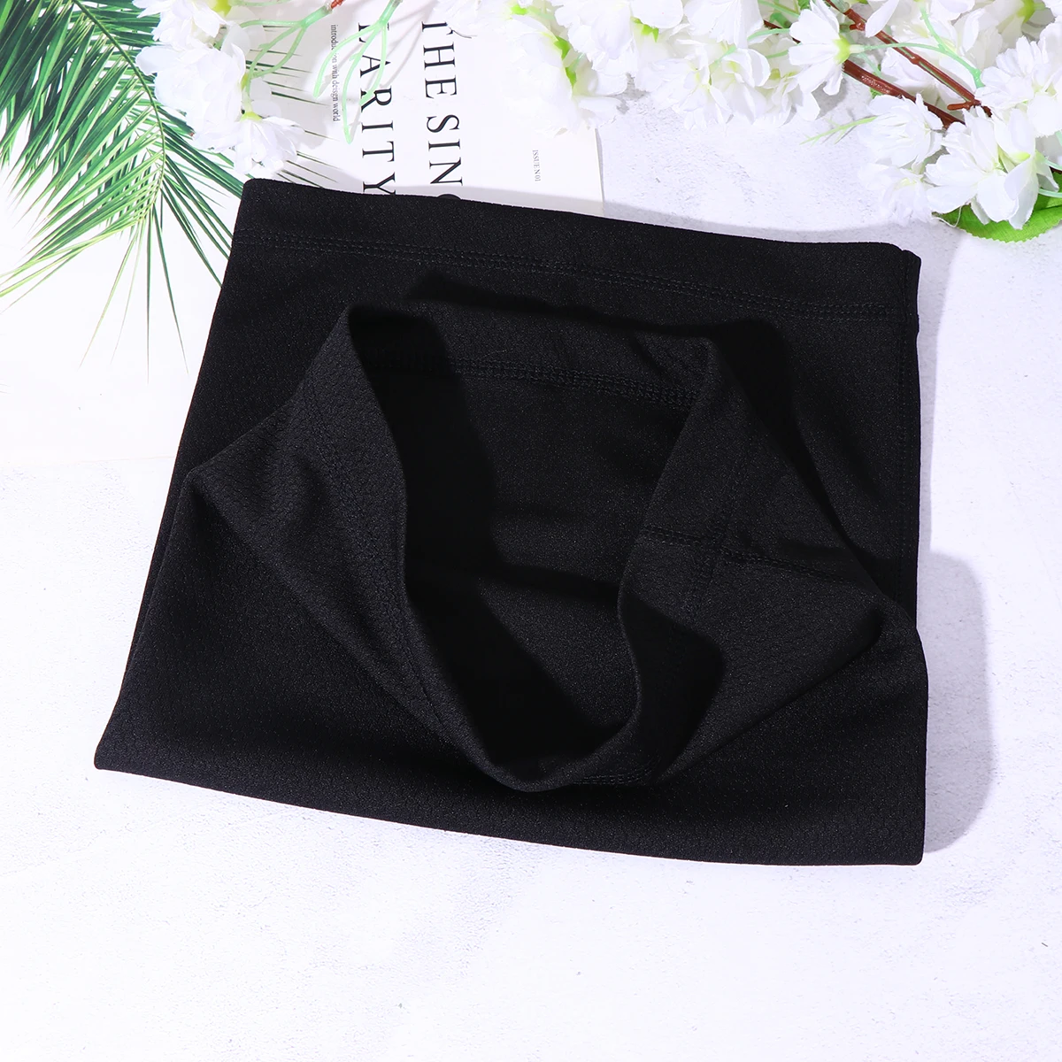1pc Ice Silk Headscarf Sun Proof Neck Gaiter Cooling Face Mask for Outdoor Sports Cycling Hiking Gardening Sun
1pc Ice Silk Headscarf Sun Proof Neck Gaiter Cooling Face Mask for Outdoor Sports Cycling Hiking Gardening Sun