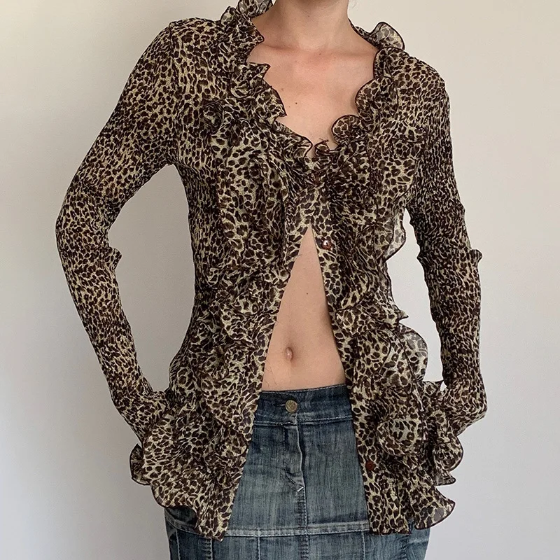 European and American Style Sexy Wooden EarVWord Collar Animal Pattern Chiffon Shirt Hot Girl New Slim-Fit Flared Sleeves Cardig
European and American Style Sexy Wooden EarVWord Collar Animal Pattern Chiffon Shirt Hot Girl New Slim-Fit Flared Sleeves Cardig