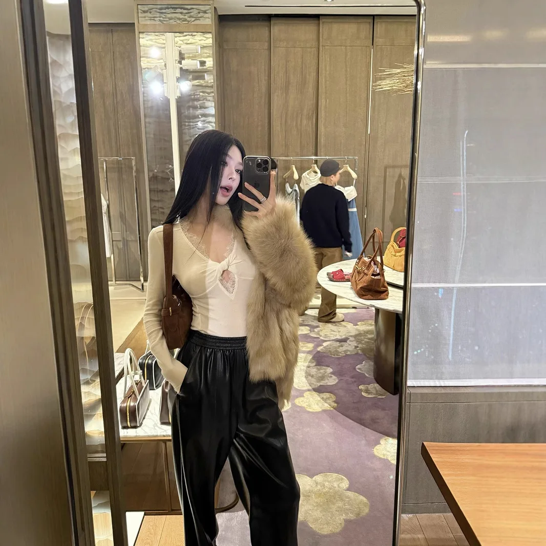 Sexy Lace Heart Knot Hollow out Women's Autumn Winter New Sle Long Sve V Ne Base irt Top High Waist orts
Sexy Lace Heart Knot Hollow out Women's Autumn Winter New Sle Long Sve V Ne Base irt Top High Waist orts