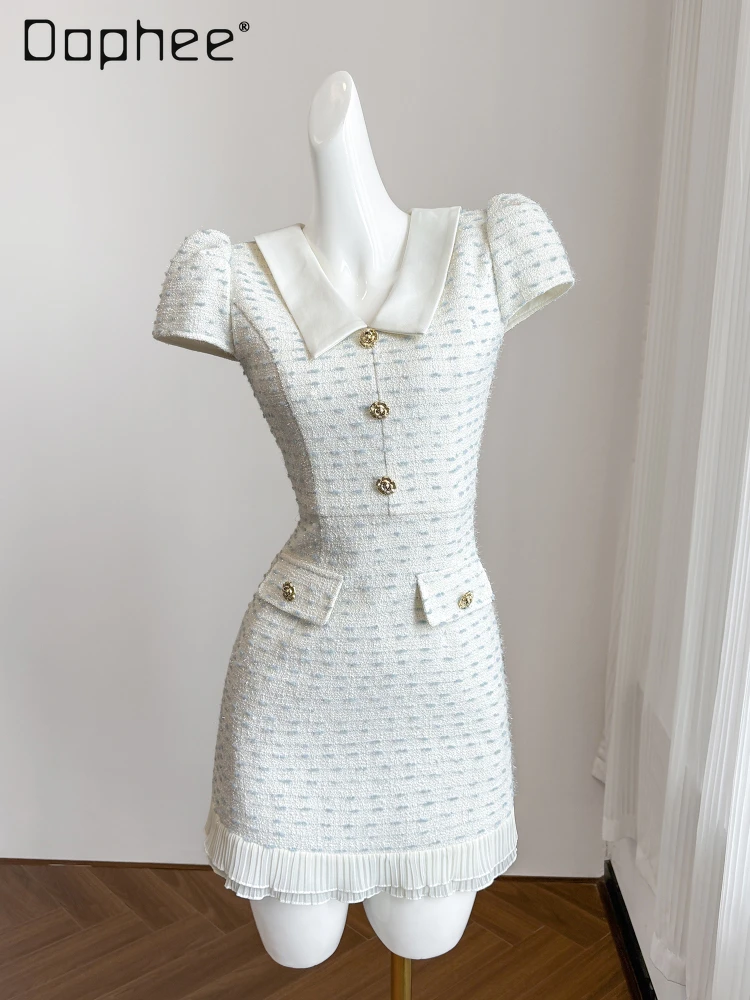 Elegant Temperament White Retro Tweed Dresses Summer High-end Lapel Single-breasted Short-sleeved Slim A-line Dress for Women
Elegant Temperament White Retro Tweed Dresses Summer High-end Lapel Single-breasted Short-sleeved Slim A-line Dress for Women