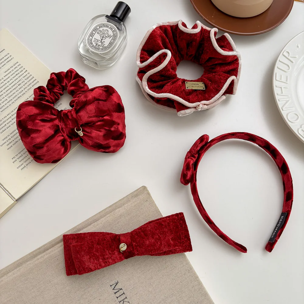 Красные бархатные резинки для волос с бантом, эластичная повязка для волос, заколка для волос для милых девочек, заколка для волос, повязка на голову принцессы, повязки для волос, аксессуары для волос, головной убор
Красные бархатные резинки для волос с бантом, эластичная повязка для волос, заколка для волос для милых девочек, заколка для волос, повязка на голову принцессы, повязки для волос, аксессуары для волос, головной убор