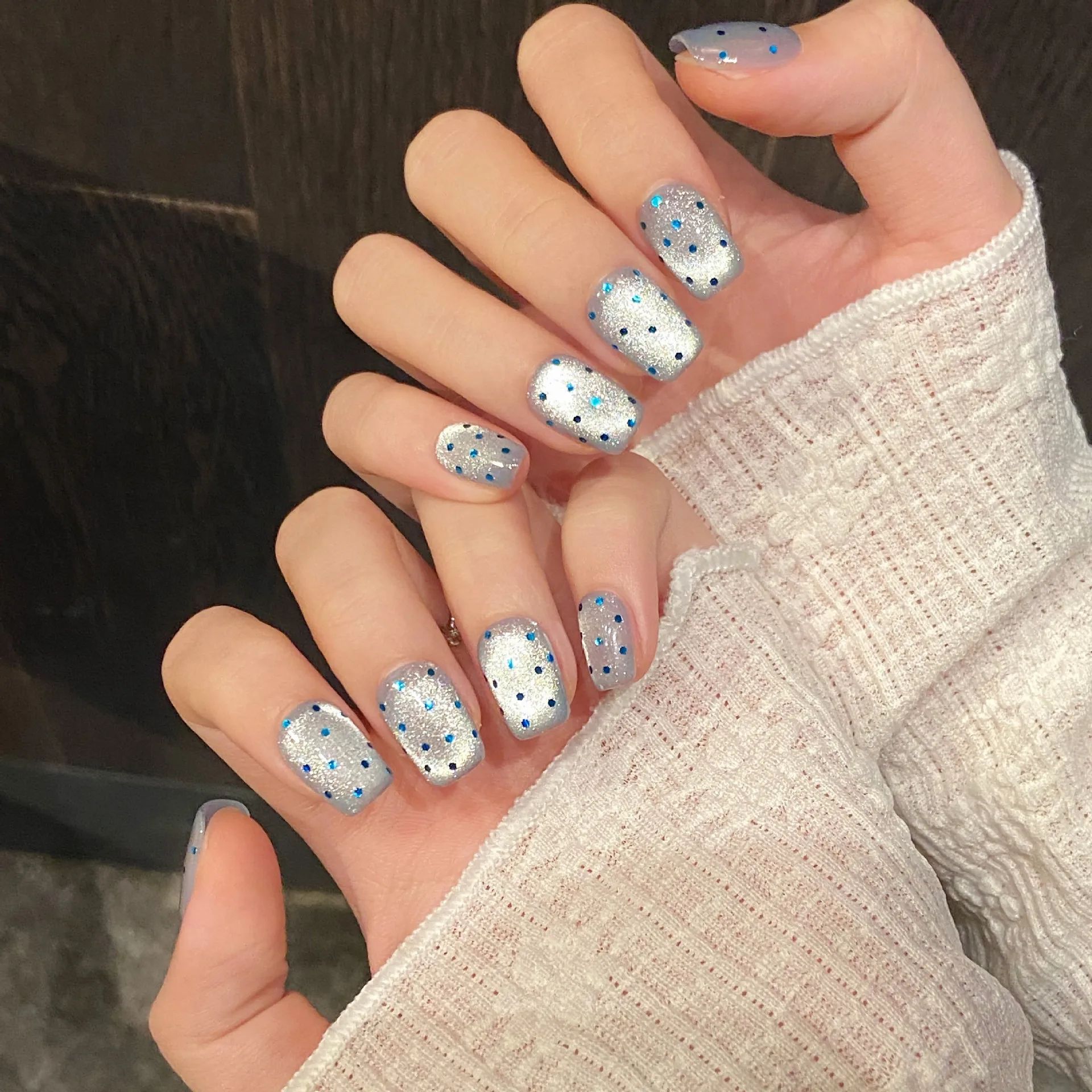 10Pcs Handmade Short Press On Nails Blue Cat Eye Sequin Design Fake Nails Full Cover Artificial Manicuree Wearable Manicure Art
10Pcs Handmade Short Press On Nails Blue Cat Eye Sequin Design Fake Nails Full Cover Artificial Manicuree Wearable Manicure Art
