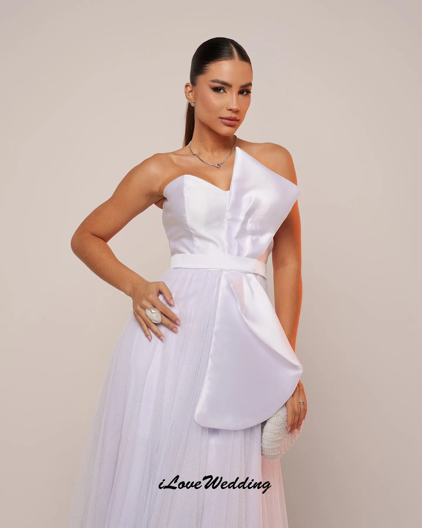 Elegant Strapless Woman Prom Dress 2025 Tulle White Wedding Party Dress For Woman A-Line Evening Dresses Fomal Gala Customized
Elegant Strapless Woman Prom Dress 2025 Tulle White Wedding Party Dress For Woman A-Line Evening Dresses Fomal Gala Customized