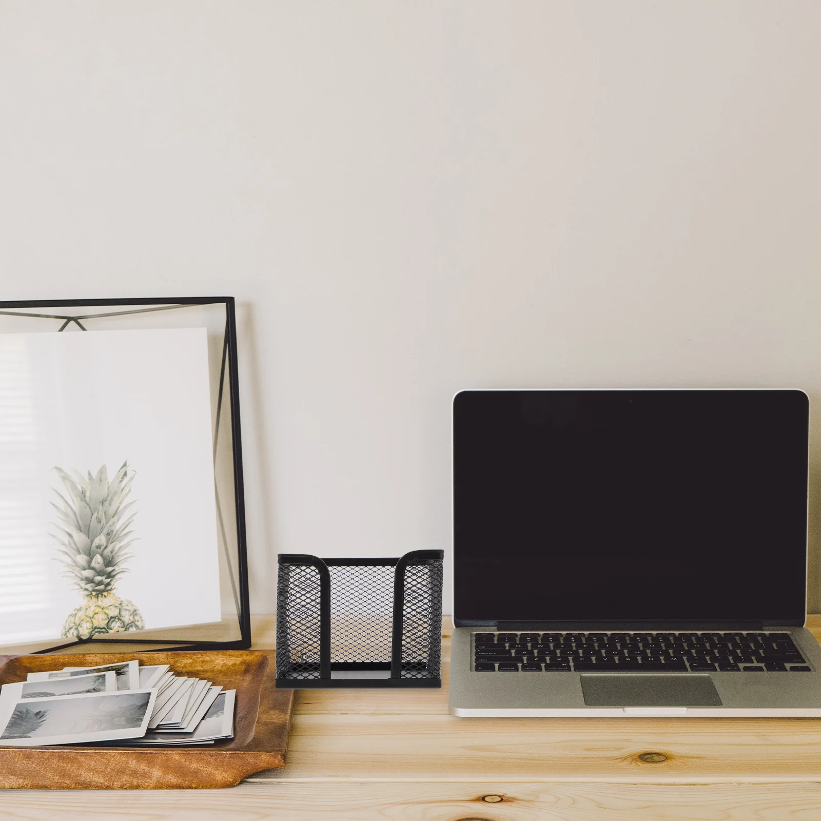 2Pcs Notepad Holders Desktop Memo Pad Organizers Mesh Office Supplies Storage Containers for Classroom Desk
2Pcs Notepad Holders Desktop Memo Pad Organizers Mesh Office Supplies Storage Containers for Classroom Desk