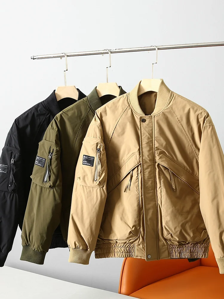 Классическое мужское пуховое пальто M65 Sle, тепло 90, белое пальто с бейсбольным воротником Du, молодежная однотонная зимняя верхняя одежда
Классическое мужское пуховое пальто M65 Sle, тепло 90, белое пальто с бейсбольным воротником Du, молодежная однотонная зимняя верхняя одежда