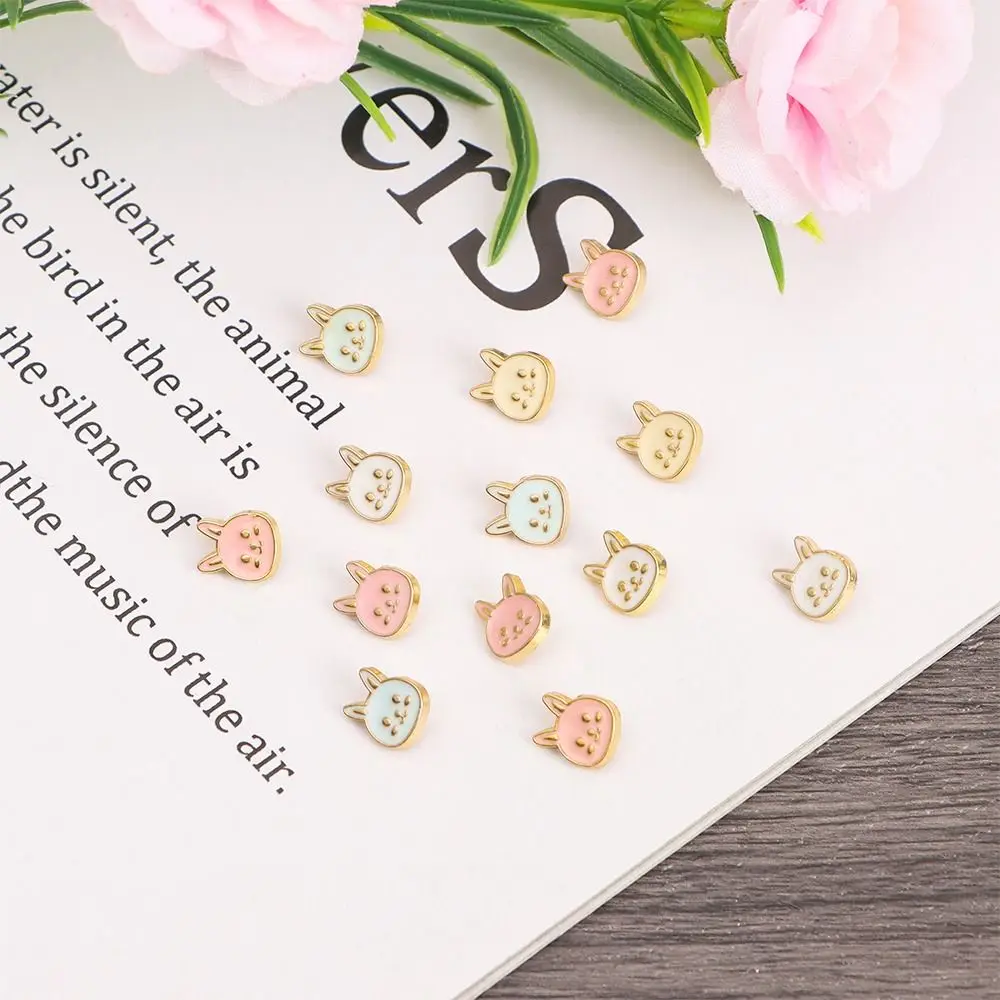 20pcs 4 Colors Mini Shoes Sewing Accessories Ultra-small Buckle 1/6 Dolls Clothing Belt Buckles Rabbit Buttons
20pcs 4 Colors Mini Shoes Sewing Accessories Ultra-small Buckle 1/6 Dolls Clothing Belt Buckles Rabbit Buttons