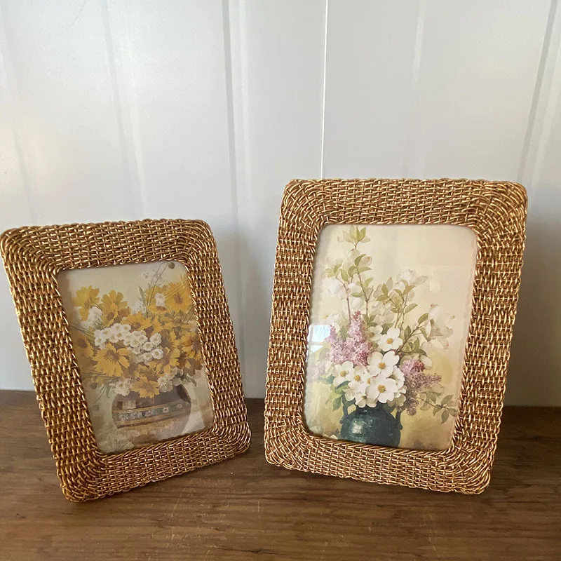 Mutihome European Minimalist Resin Photo Frame Picture Frames Golden Photo Frame Display Table Sample Room Home Decoration
Mutihome European Minimalist Resin Photo Frame Picture Frames Golden Photo Frame Display Table Sample Room Home Decoration