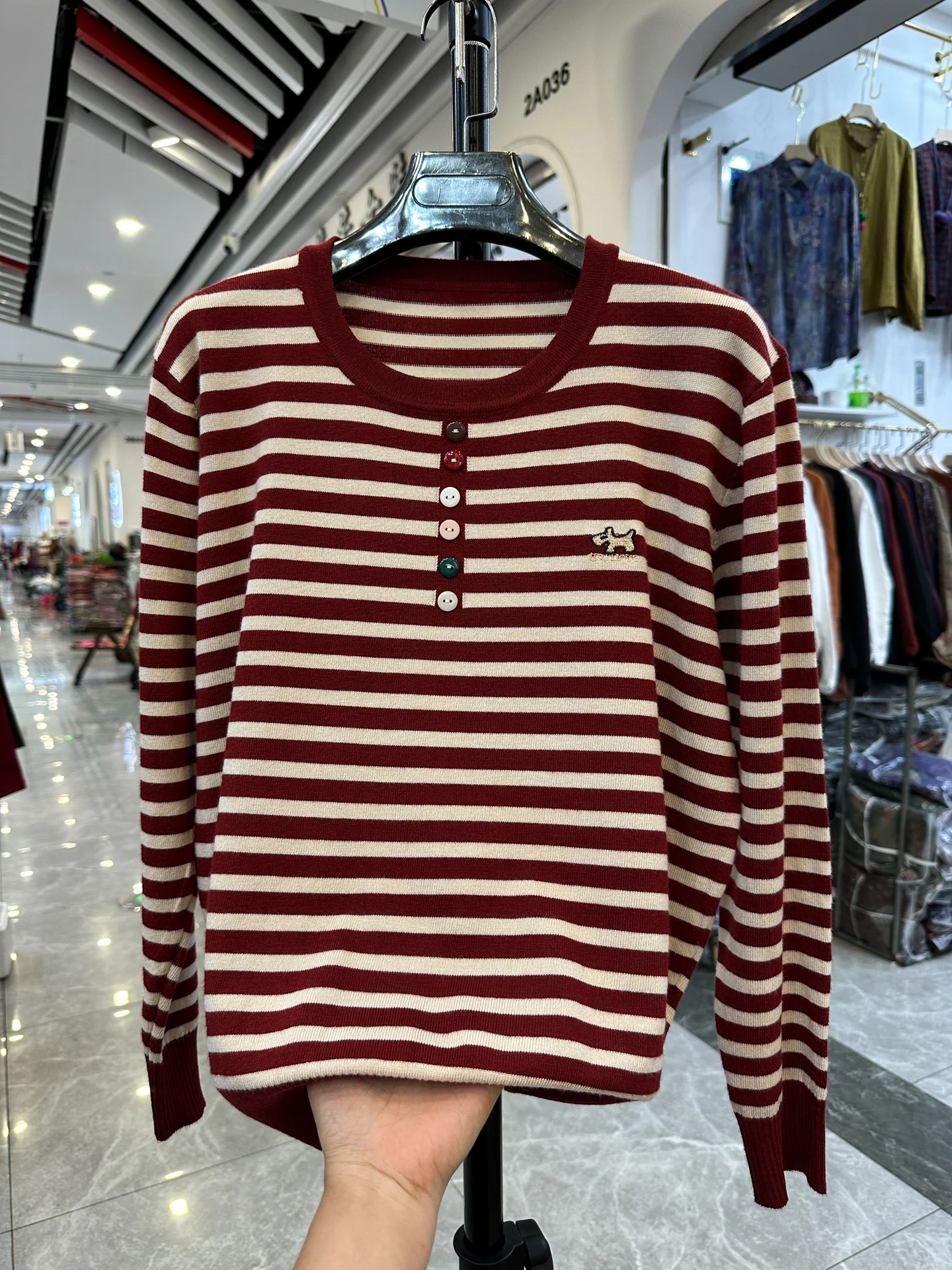 Faionable Mommy трикотаж в полоску, свободный длинный свитер свека, круглый Ne, женский осенний новый удобный утягивающий топ
Faionable Mommy трикотаж в полоску, свободный длинный свитер свека, круглый Ne, женский осенний новый удобный утягивающий топ