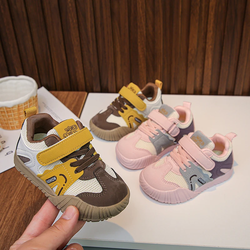 2026 Spring Children's Training Shoes Waterproof Children's Shoes Mesh Breathable Running Shoes for Boys and Girls Casual Shoes
2026 Spring Children's Training Shoes Waterproof Children's Shoes Mesh Breathable Running Shoes for Boys and Girls Casual Shoes