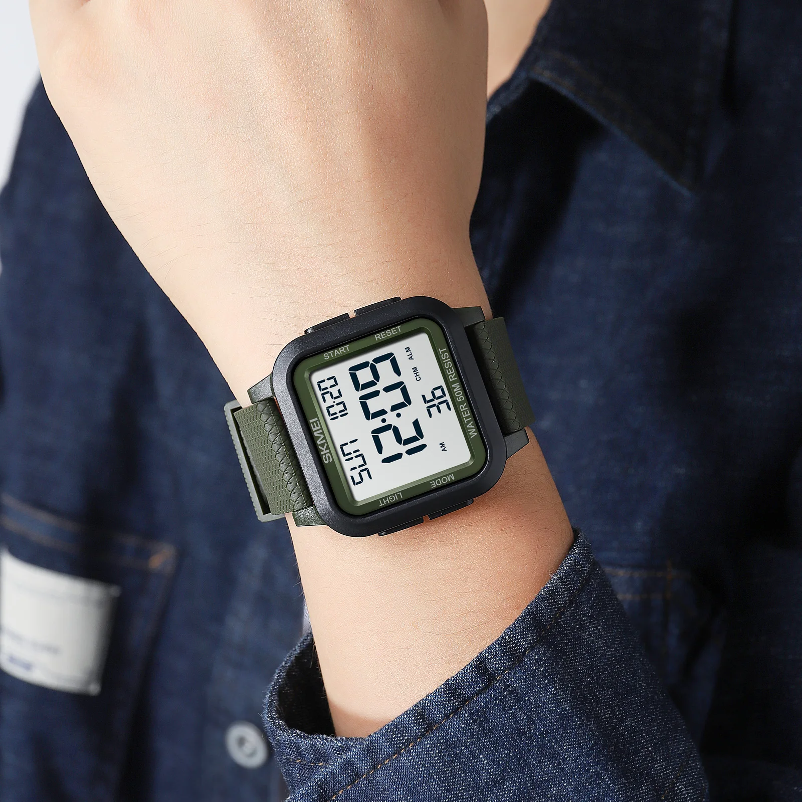 SKMEI 1894 Electric Wristwatch 5Bar Waterproof Digital Watch Countdown Timer EL Light Alarm Date Week Chrono Display Outfit
SKMEI 1894 Electric Wristwatch 5Bar Waterproof Digital Watch Countdown Timer EL Light Alarm Date Week Chrono Display Outfit