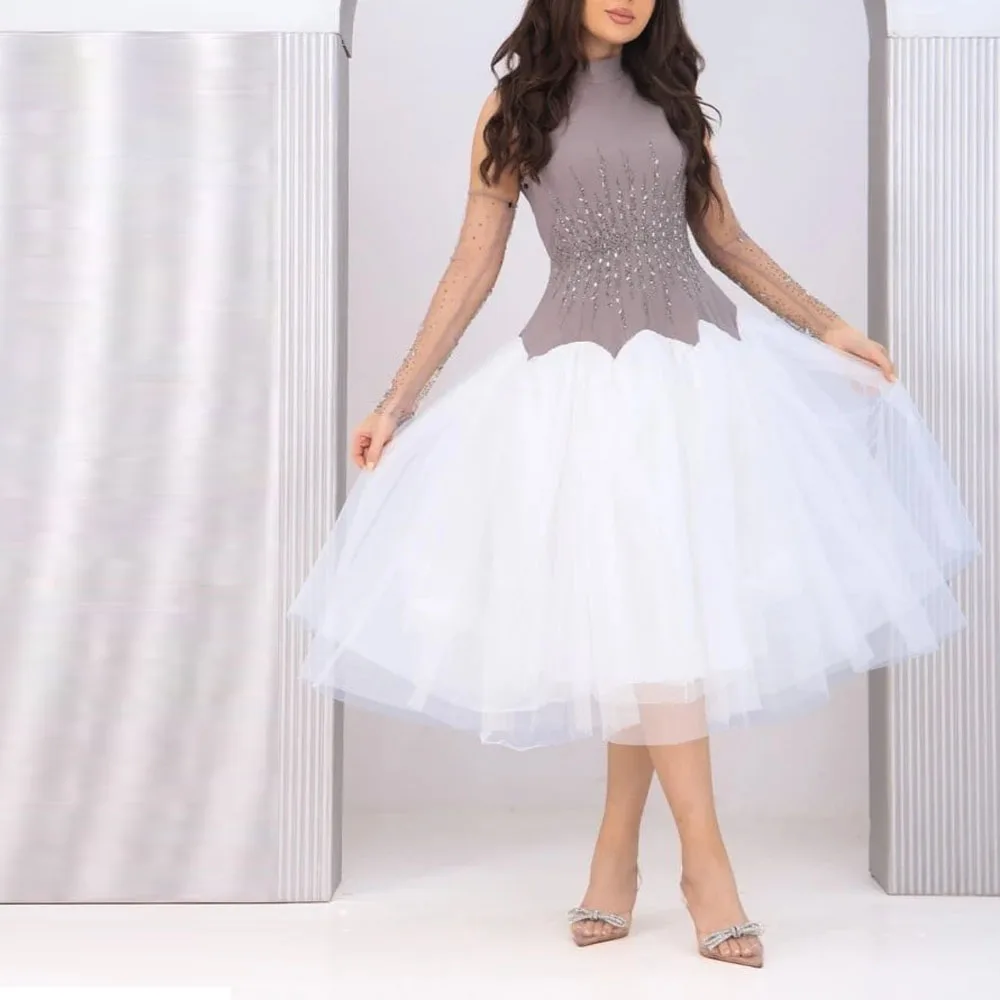 Customized Soft Evening Party Gown with Detachable Sleeve Beaded A Line Formal Cocktail Dress Tea Length Tulle Prom Dresses
Customized Soft Evening Party Gown with Detachable Sleeve Beaded A Line Formal Cocktail Dress Tea Length Tulle Prom Dresses