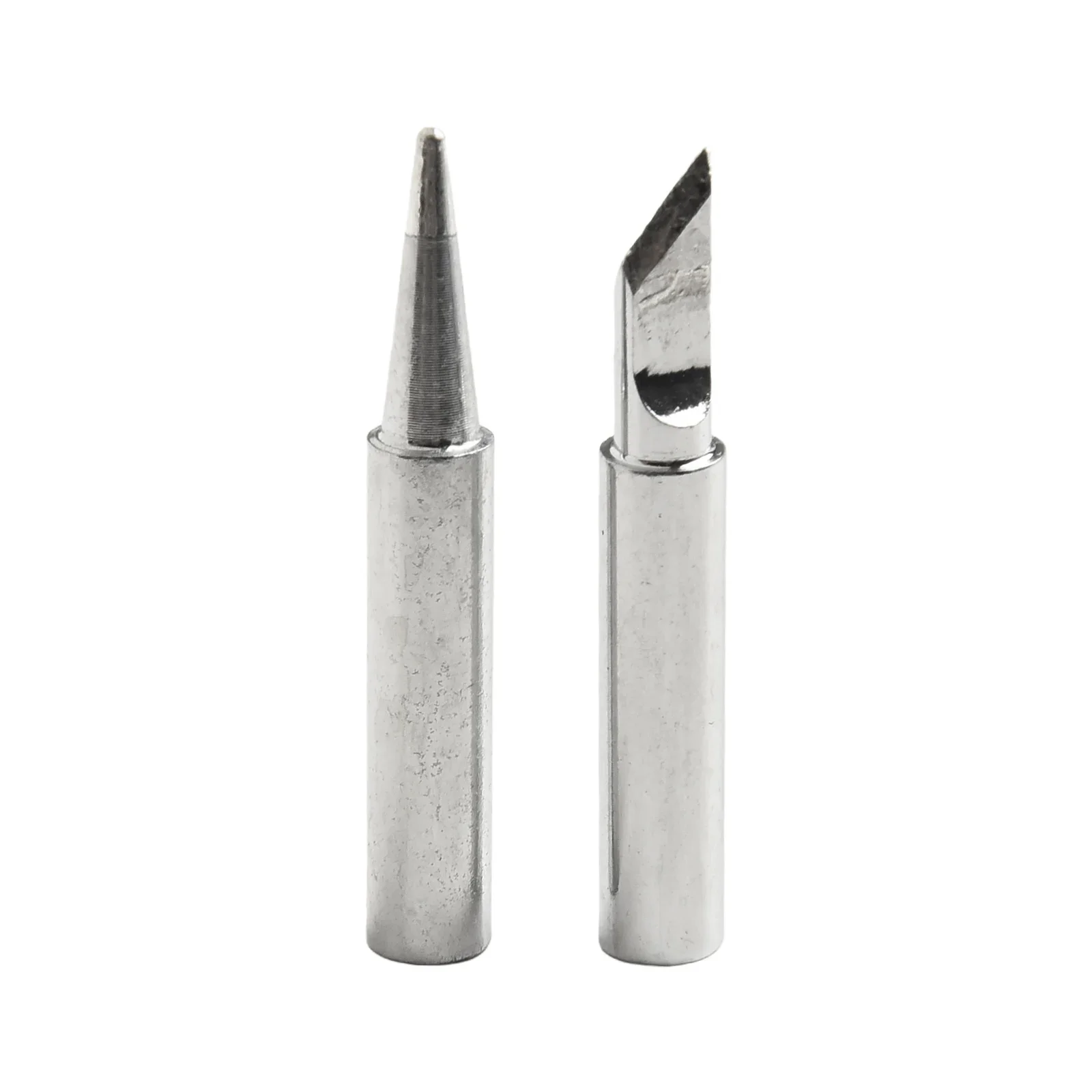 17pcs Soldering Iron Tip Pure Copper 900M-T Soldering Iron Head Set Inside Hot Bare Copper Electric Soldering Iron Welding Tools
17pcs Soldering Iron Tip Pure Copper 900M-T Soldering Iron Head Set Inside Hot Bare Copper Electric Soldering Iron Welding Tools