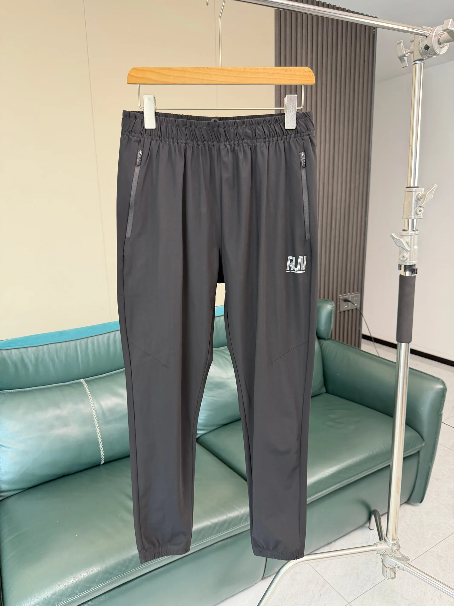 Outdoor Run Series Ice Silk Quick Dry Breathable Men's Summer Elastic Waist Drawstring Sports Casual Pants Straight Leg
Outdoor Run Series Ice Silk Quick Dry Breathable Men's Summer Elastic Waist Drawstring Sports Casual Pants Straight Leg