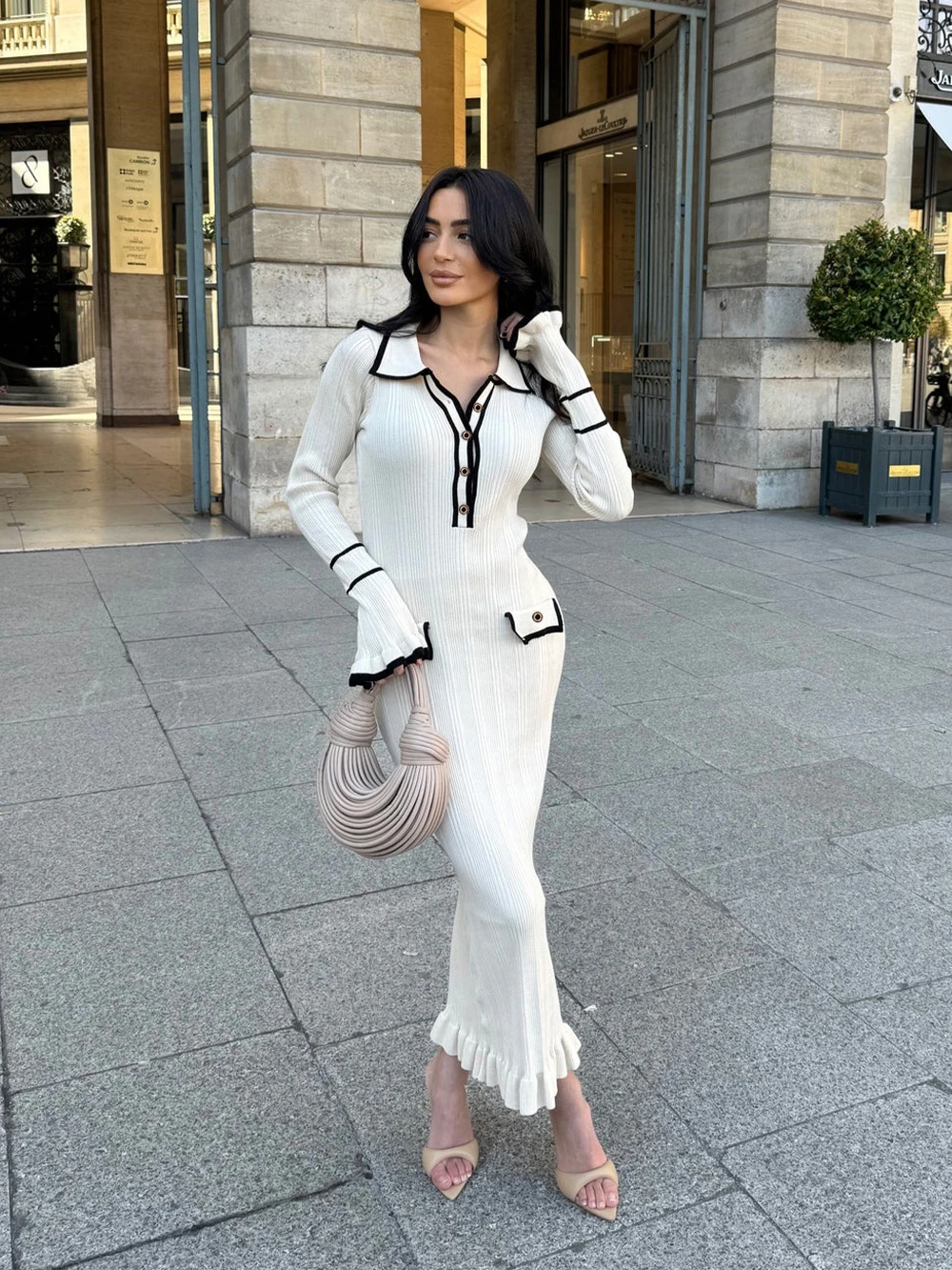 Elegant Lady Maxi Dress Slim Fit Sweater Knitted Dress Patchwork Party Workout Women Robe Flare Sleeve 2025 New In Dresses
Elegant Lady Maxi Dress Slim Fit Sweater Knitted Dress Patchwork Party Workout Women Robe Flare Sleeve 2025 New In Dresses