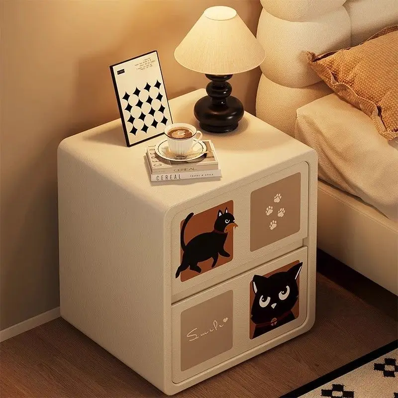 A New Type of Small Solid Wood Bedside Table for Home Bedrooms with A Light Luxury and High-end Feel
A New Type of Small Solid Wood Bedside Table for Home Bedrooms with A Light Luxury and High-end Feel