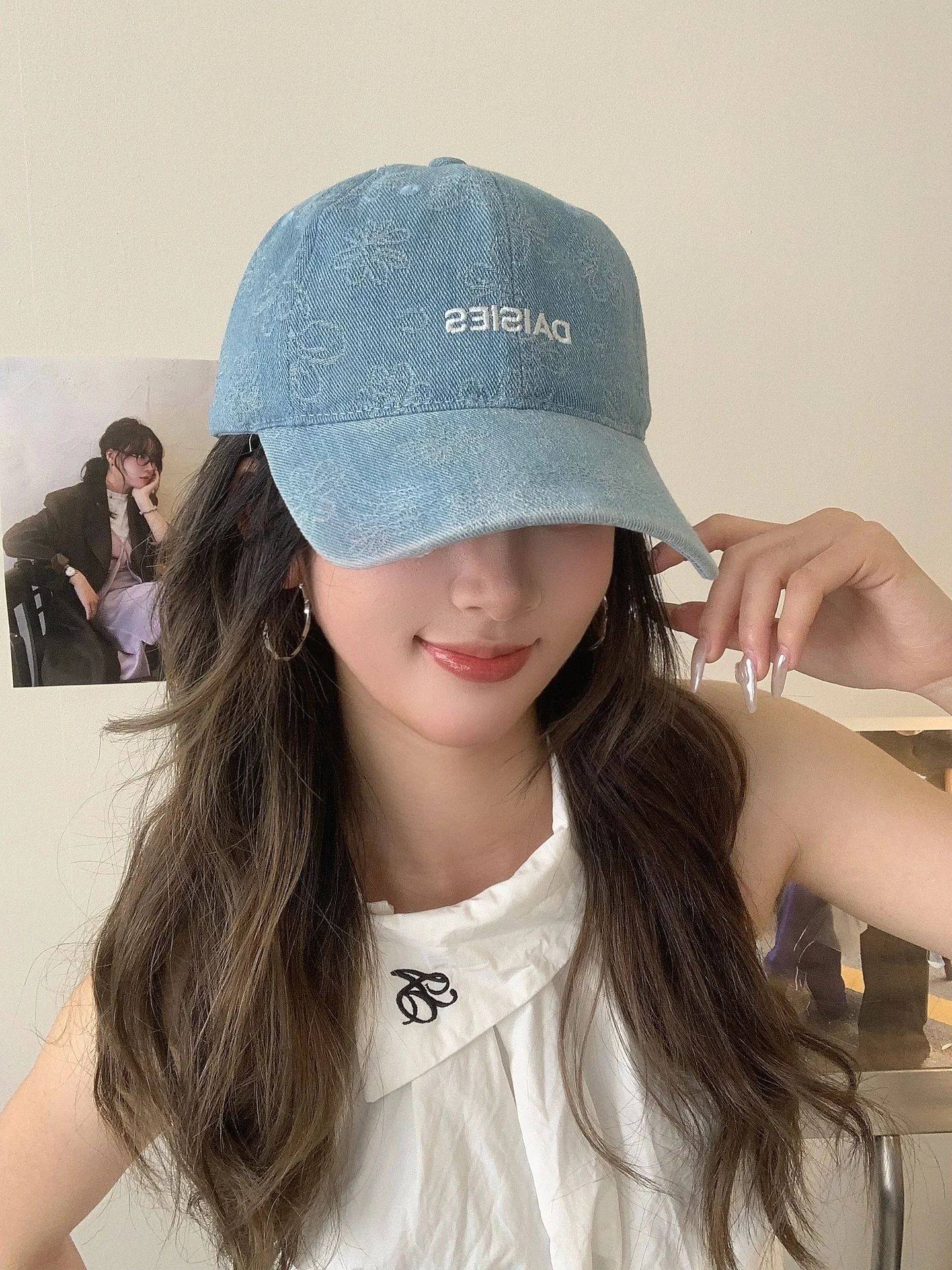 Washed Denim Cap Women's Spring Summer Vintage Korean Style Face Slimming Soft Top Sun Protection Versatile Baseball Cap
Washed Denim Cap Women's Spring Summer Vintage Korean Style Face Slimming Soft Top Sun Protection Versatile Baseball Cap