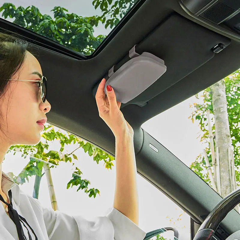 Universal Abs Car Glasses Case Holder Organizer Sunglasses Storage Box Magnetic Auto Sunshade Visor Clip Card Ticket Light Gray
Universal Abs Car Glasses Case Holder Organizer Sunglasses Storage Box Magnetic Auto Sunshade Visor Clip Card Ticket Light Gray