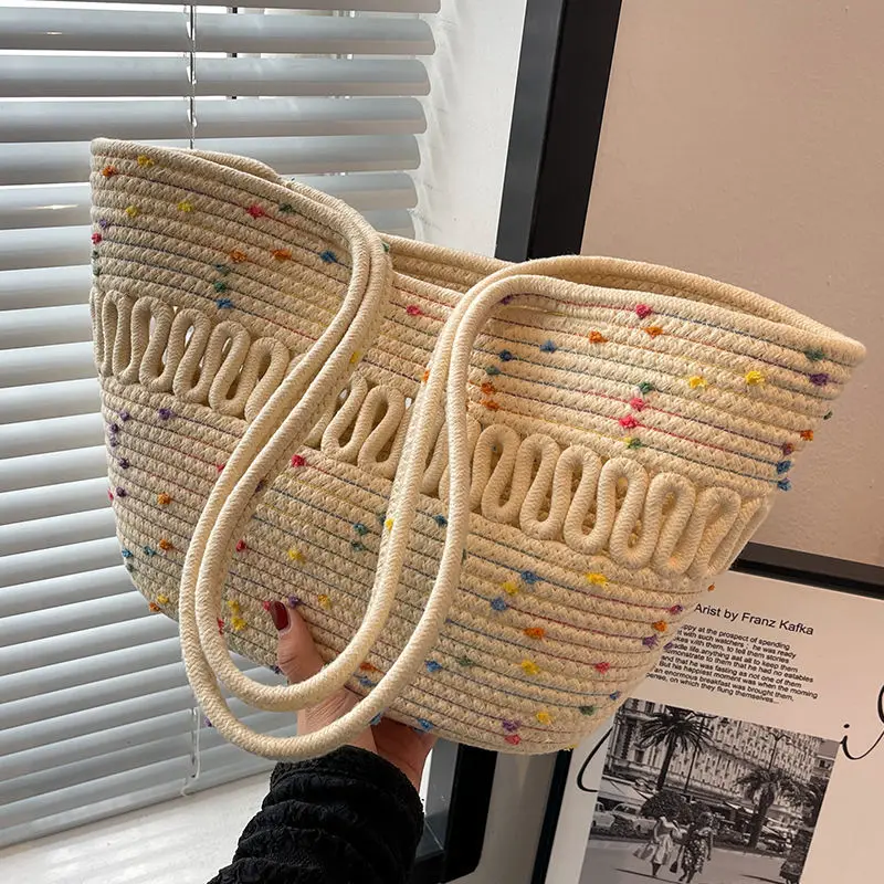 Shoulder Woven Bag New Summer Large Capacity French Seaside Vacation Beach Bag for Women Designer Shopping Bags
Shoulder Woven Bag New Summer Large Capacity French Seaside Vacation Beach Bag for Women Designer Shopping Bags