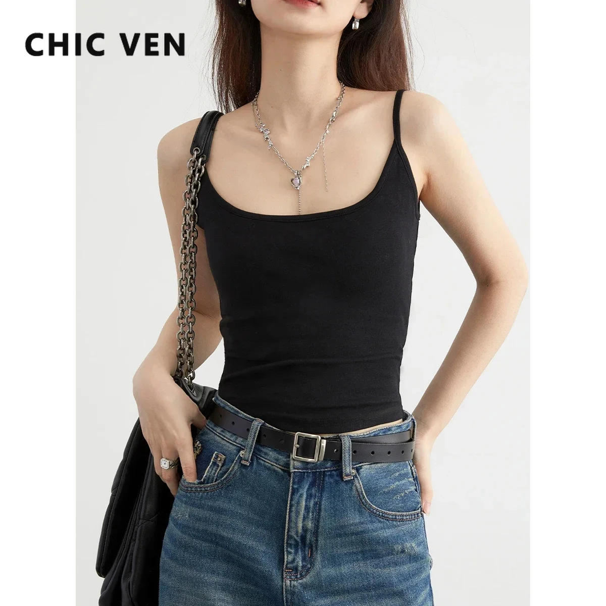 CHIC VEN Women Camis Slim New U Neck Sleeveless Knitted Solid Female Tank Woman Top Basic Clothing Spring Summer 2024
CHIC VEN Women Camis Slim New U Neck Sleeveless Knitted Solid Female Tank Woman Top Basic Clothing Spring Summer 2024