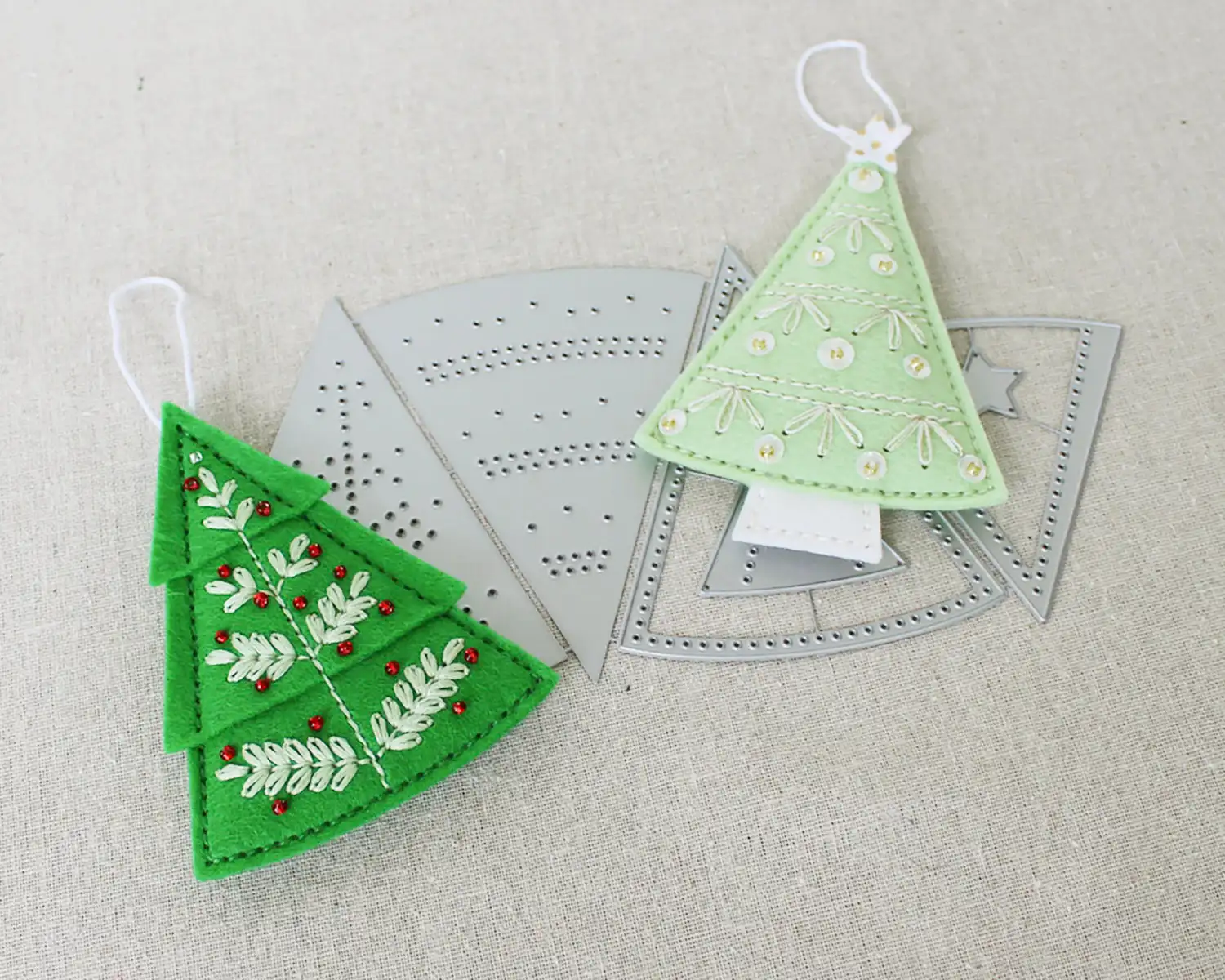 2024 New Christmas Classic Evergreen Metal Cutting Dies for DIY Decorating Scrapbook Paper Card Album Embossing Craft Die
2024 New Christmas Classic Evergreen Metal Cutting Dies for DIY Decorating Scrapbook Paper Card Album Embossing Craft Die