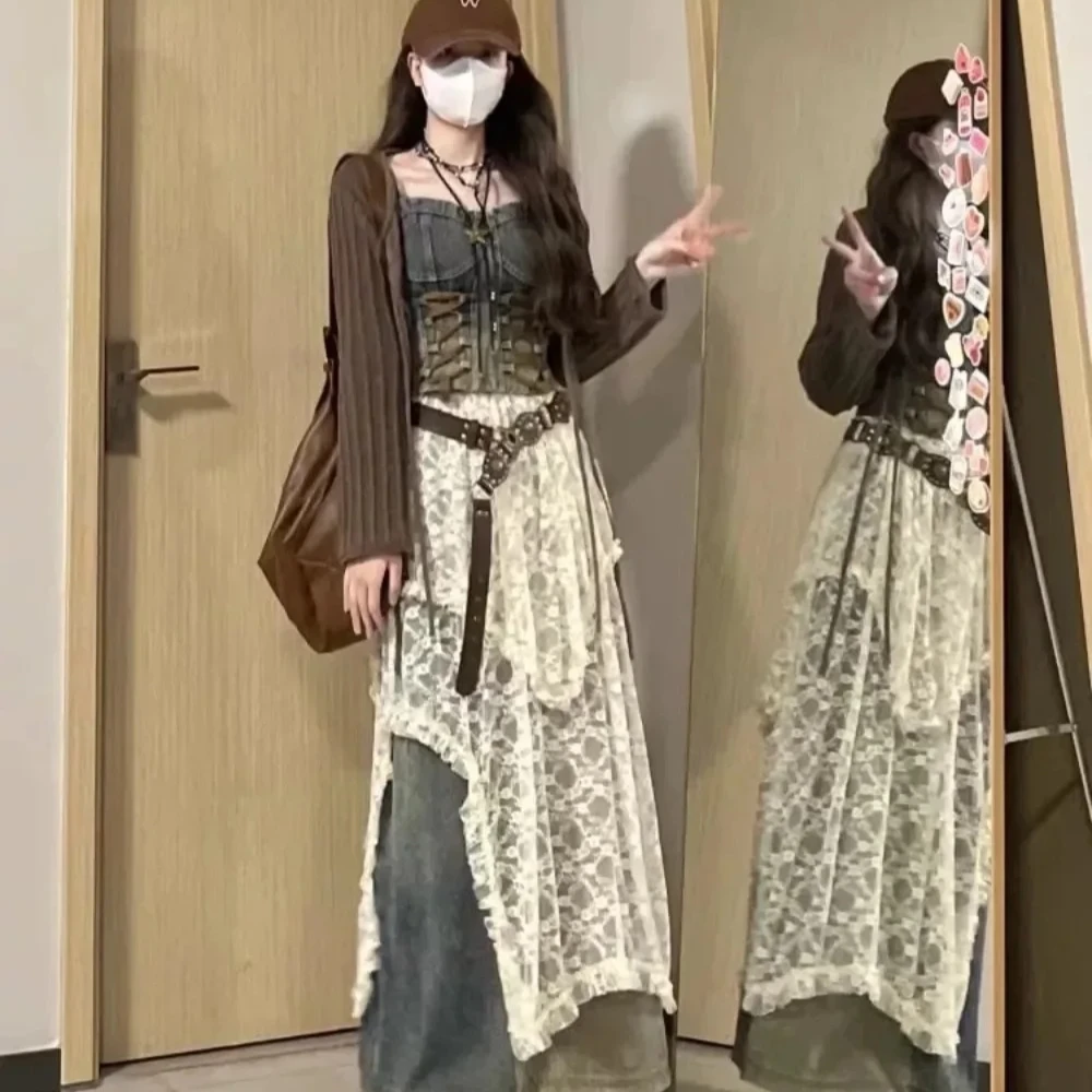 Lace Irregular Skirt Grunge Fairycore Women Vintage Y2K Boho Aesthetic Coquette Low Waist Mid Skirts Holiday Outfits
Lace Irregular Skirt Grunge Fairycore Women Vintage Y2K Boho Aesthetic Coquette Low Waist Mid Skirts Holiday Outfits