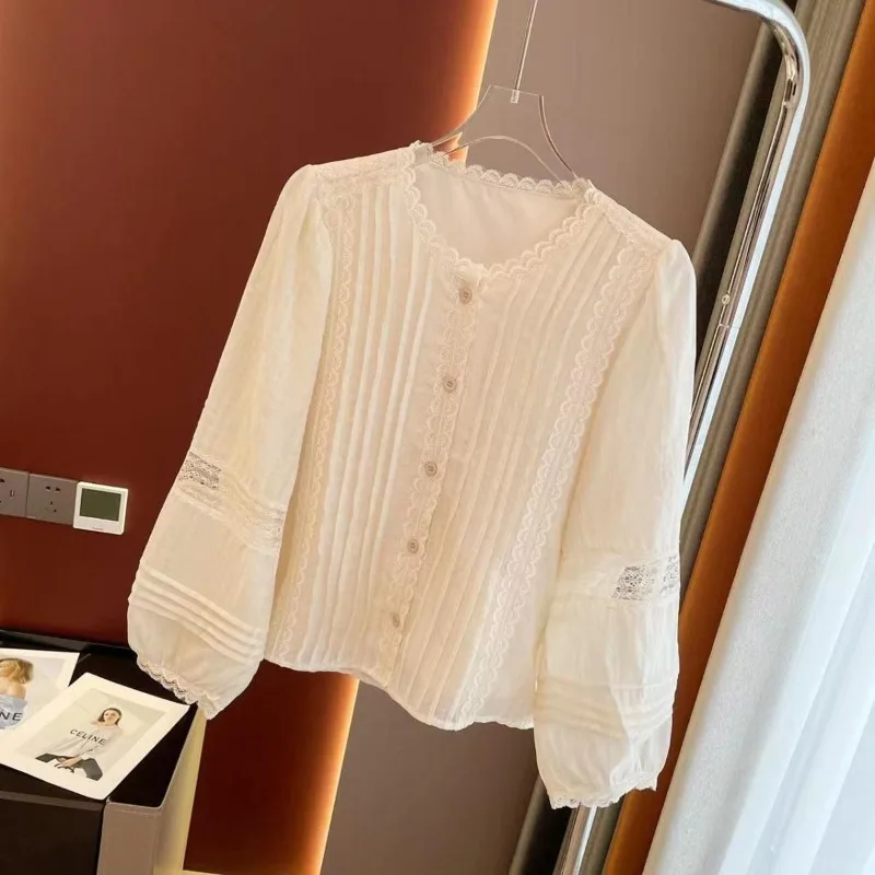 Elegant Fashion Lace Shirt Women Simple O-neck Single Breasted Blusas Mujer 2025 Early Autumn New All-match Blouses
Elegant Fashion Lace Shirt Women Simple O-neck Single Breasted Blusas Mujer 2025 Early Autumn New All-match Blouses