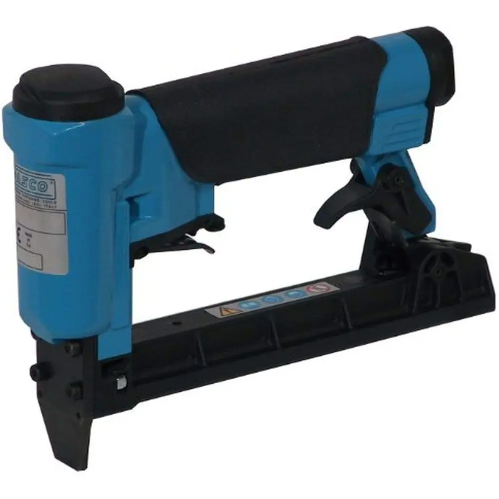 Heavy Duty 16 Gauge Wire Stapler
Heavy Duty 16 Gauge Wire Stapler