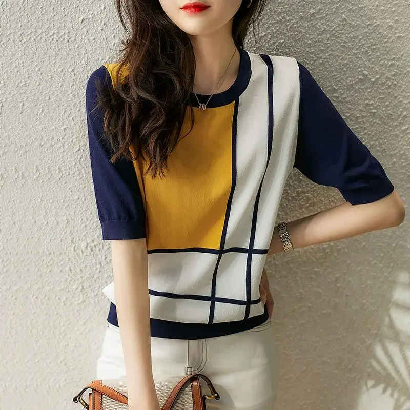 Fashion O-Neck Spliced Korean Striped Blouse Women's Clothing Spring New Loose Casual Pullovers All-match Office Lady Shirt N234
Fashion O-Neck Spliced Korean Striped Blouse Women's Clothing Spring New Loose Casual Pullovers All-match Office Lady Shirt N234