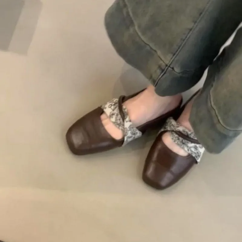 Retro Flats Women's Spring Soft Bottom round Toe Simple Elegance Shoes Comfortable Slip-On Slippers
Retro Flats Women's Spring Soft Bottom round Toe Simple Elegance Shoes Comfortable Slip-On Slippers