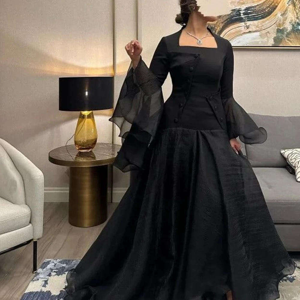 A-Line Black Long Sleeves Chiffon Square Neck Floor Length Evening Dress Fashion Pleats Buttons Court Train Party Gowns Classic
A-Line Black Long Sleeves Chiffon Square Neck Floor Length Evening Dress Fashion Pleats Buttons Court Train Party Gowns Classic
