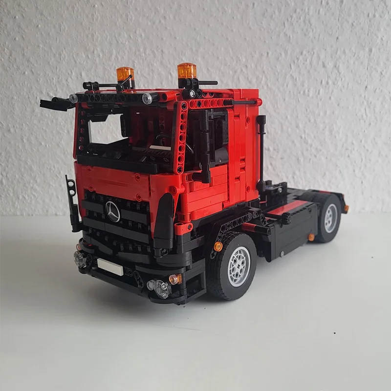 1446pcs MOC Semitrailer Truck Mercedese Benz Arocs Technical Model Building Blocks Construction Toy Christmas Gifts DIY Creative
1446pcs MOC Semitrailer Truck Mercedese Benz Arocs Technical Model Building Blocks Construction Toy Christmas Gifts DIY Creative
