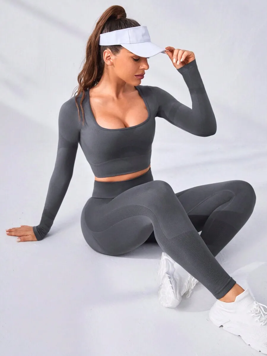 Womens Long Sleeve Crop Top And High Waist Leggings Workout Set
Womens Long Sleeve Crop Top And High Waist Leggings Workout Set