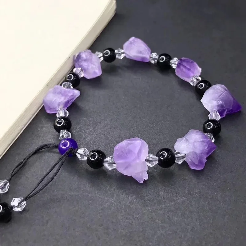 Natural Amethyst Hand-carved Rough Stone with Bracelet Fashion Boutique Jewelry Men and Women Chalcedony Hand Brand Gift
Natural Amethyst Hand-carved Rough Stone with Bracelet Fashion Boutique Jewelry Men and Women Chalcedony Hand Brand Gift