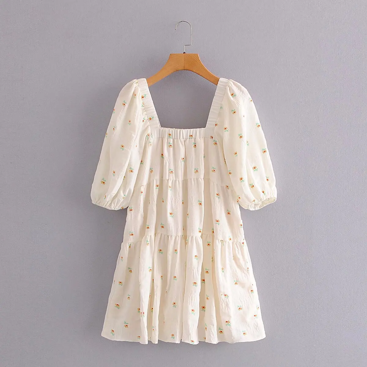 Flower Print Half-sleeve Square Neck Mini Dress Women 2025 Spring And Summer Vacation Style Loose Casual Beach Dress
Flower Print Half-sleeve Square Neck Mini Dress Women 2025 Spring And Summer Vacation Style Loose Casual Beach Dress