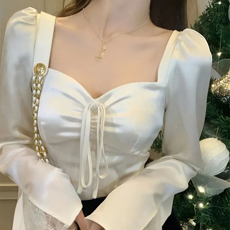 Women Elegant Shirt Lace Patchwork Flare Sleeve Sexy Slim Thin Top Summer Fashion Sweet High Vintage Kawaii Korean Female Blous
Women Elegant Shirt Lace Patchwork Flare Sleeve Sexy Slim Thin Top Summer Fashion Sweet High Vintage Kawaii Korean Female Blous