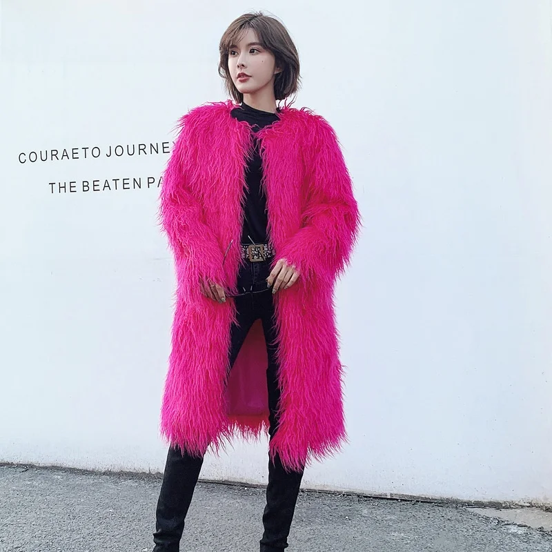 Удлиненная куртка из овечьей шерсти в индивидуальном стиле, женское пальто с длинными рукавами и круглым воротником, европейская мода, без капюшона.
Удлиненная куртка из овечьей шерсти в индивидуальном стиле, женское пальто с длинными рукавами и круглым воротником, европейская мода, без капюшона.