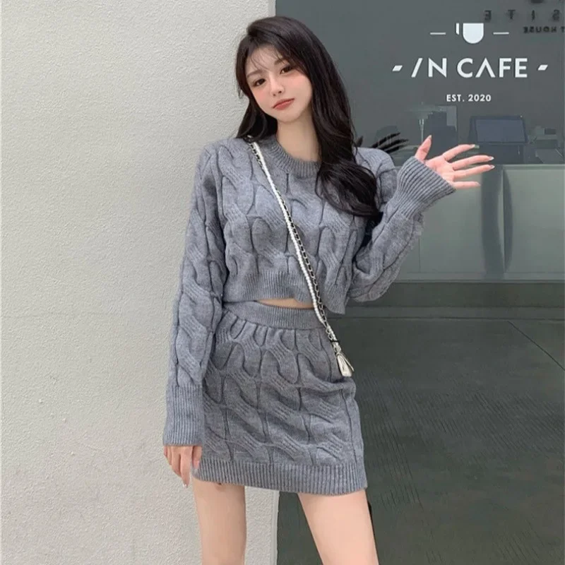 Women Two Piece Cable-knit Sweater Pullovers Cute O-Neck Slim Sweater Set Thick Lazy Lanter Sleeve Jumpers Casual Skirts Suits
Women Two Piece Cable-knit Sweater Pullovers Cute O-Neck Slim Sweater Set Thick Lazy Lanter Sleeve Jumpers Casual Skirts Suits