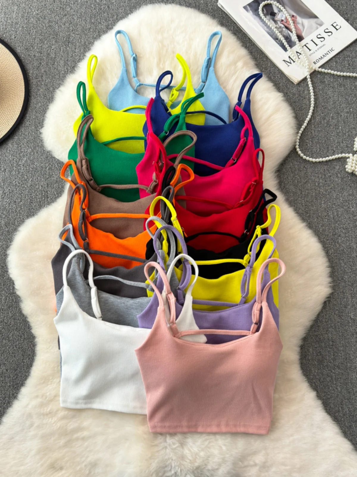 Sexy ort Crop Top Bal Vest for Women with Chest Pad Large U Neline Trendy Outerwear Commute Sle Pure Color Slimming
Sexy ort Crop Top Bal Vest for Women with Chest Pad Large U Neline Trendy Outerwear Commute Sle Pure Color Slimming