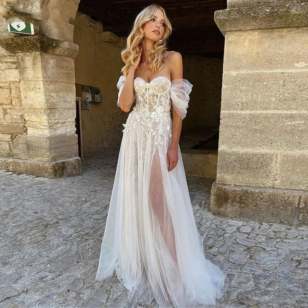 Off the Shoulder Beach Wedding Dress Modern Sweetheart Tulle Bridal Gowns Illusion Pleated Sleeves Side Slit Long Wedding Dress
Off the Shoulder Beach Wedding Dress Modern Sweetheart Tulle Bridal Gowns Illusion Pleated Sleeves Side Slit Long Wedding Dress