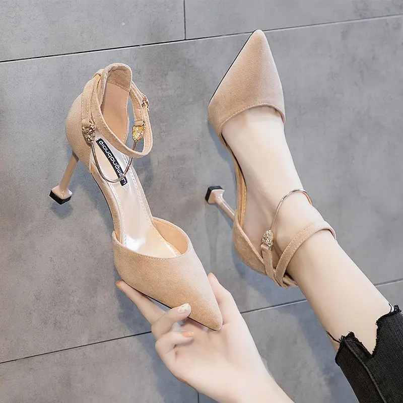 Luxury Vintage Pointed Toe Stiletto Woman Shoes High Heels Sandals for Women On Sale Summer 2025 Comfortable Offer The Best Shoe
Luxury Vintage Pointed Toe Stiletto Woman Shoes High Heels Sandals for Women On Sale Summer 2025 Comfortable Offer The Best Shoe