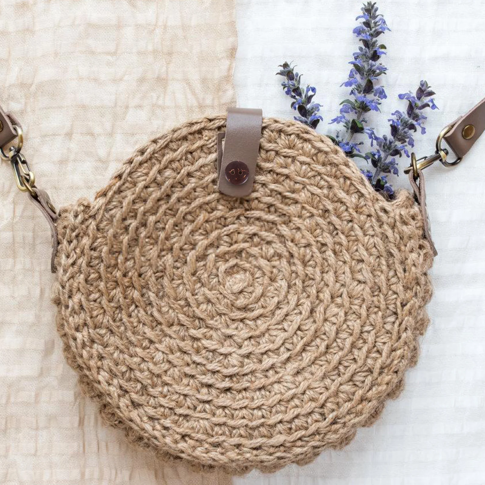 100Pcs Natural Wood Buttons from Coconut Shell Round 2 Hole for DIY Sewing Crafts Clothing Accessories Decorative Button
100Pcs Natural Wood Buttons from Coconut Shell Round 2 Hole for DIY Sewing Crafts Clothing Accessories Decorative Button