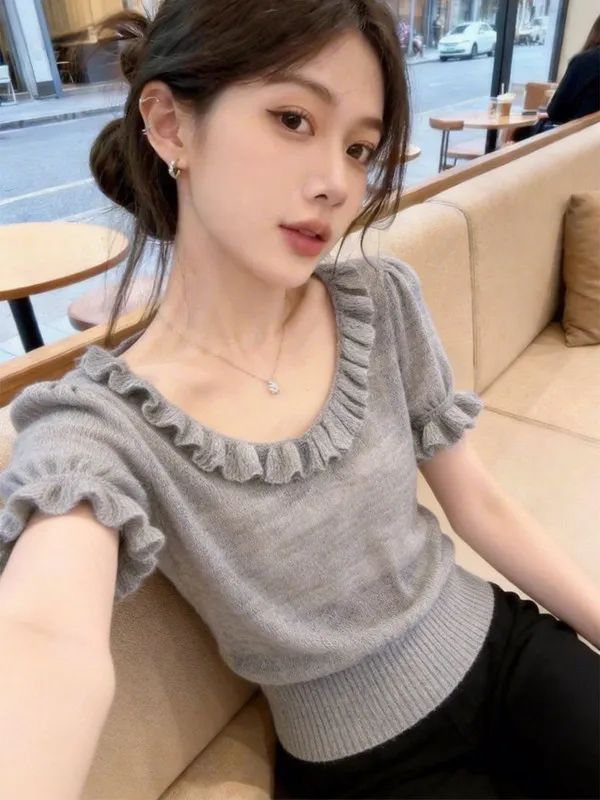 Elegant round Neck Short Sleeve Knitted Sweater Women's Fashionable Slimming Top Wooden Breeze Casual Style Spring Summe...
Elegant round Neck Short Sleeve Knitted Sweater Women's Fashionable Slimming Top Wooden Breeze Casual Style Spring Summe...