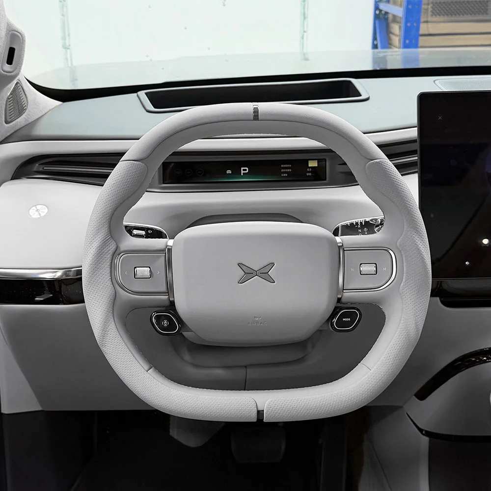 Car Three Paragraphs Leather Steering Wheel Cover Four Season Handle Cover Interior Decoration Modification Accessories For Xpen
Car Three Paragraphs Leather Steering Wheel Cover Four Season Handle Cover Interior Decoration Modification Accessories For Xpen