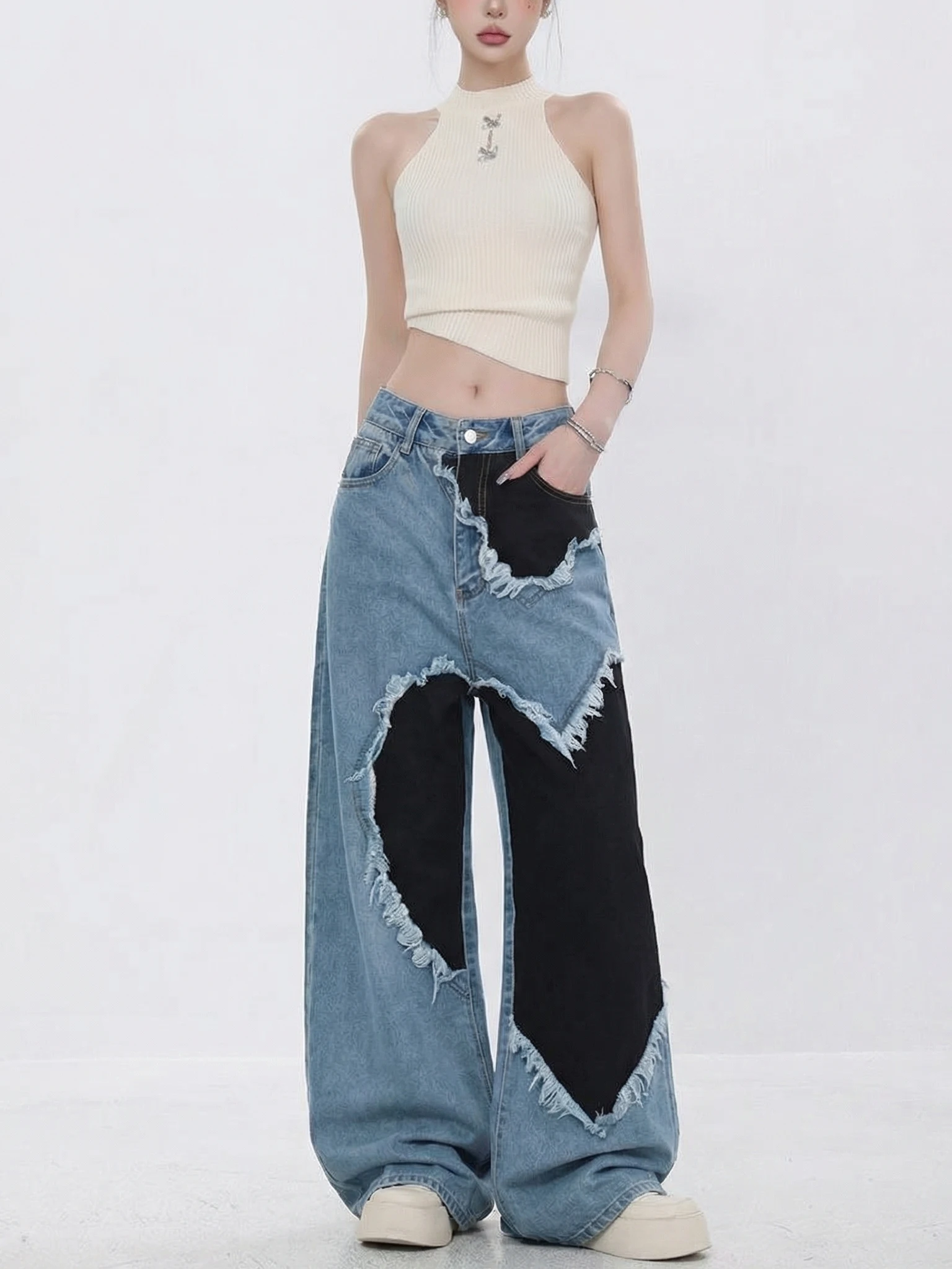 Spring 2026 Women's Loose Wide Leg Jeans Heart Shaped Patchwork High Waist Straight Leg Trousers Casual Wear Polyester Fiber
Spring 2026 Women's Loose Wide Leg Jeans Heart Shaped Patchwork High Waist Straight Leg Trousers Casual Wear Polyester Fiber