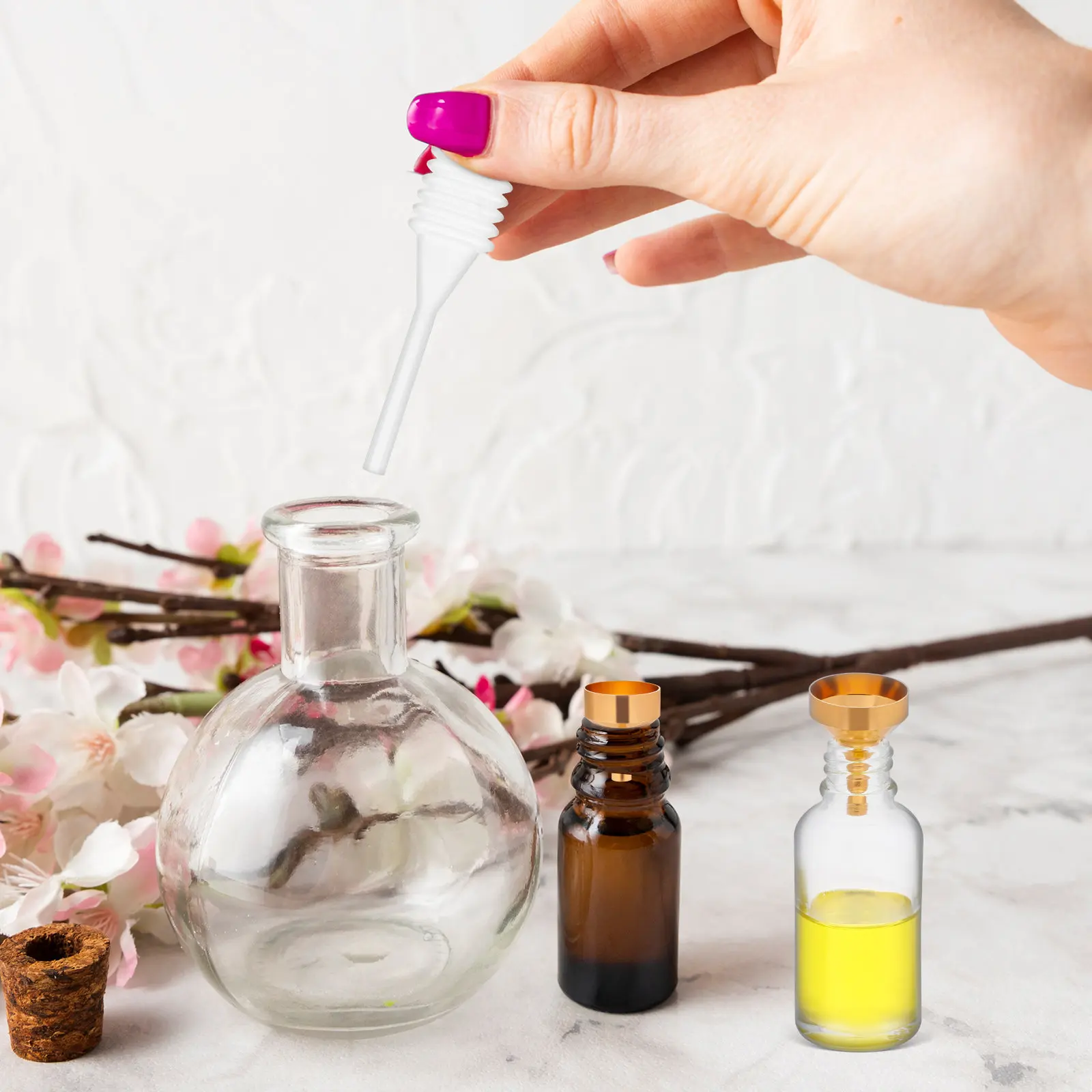 1Set Small Metal Funnels Set for Bottles Dropper Funnel Kit Micro Filling Tools Craft Oil Perfume Mason Jar Liquid Powder
1Set Small Metal Funnels Set for Bottles Dropper Funnel Kit Micro Filling Tools Craft Oil Perfume Mason Jar Liquid Powder