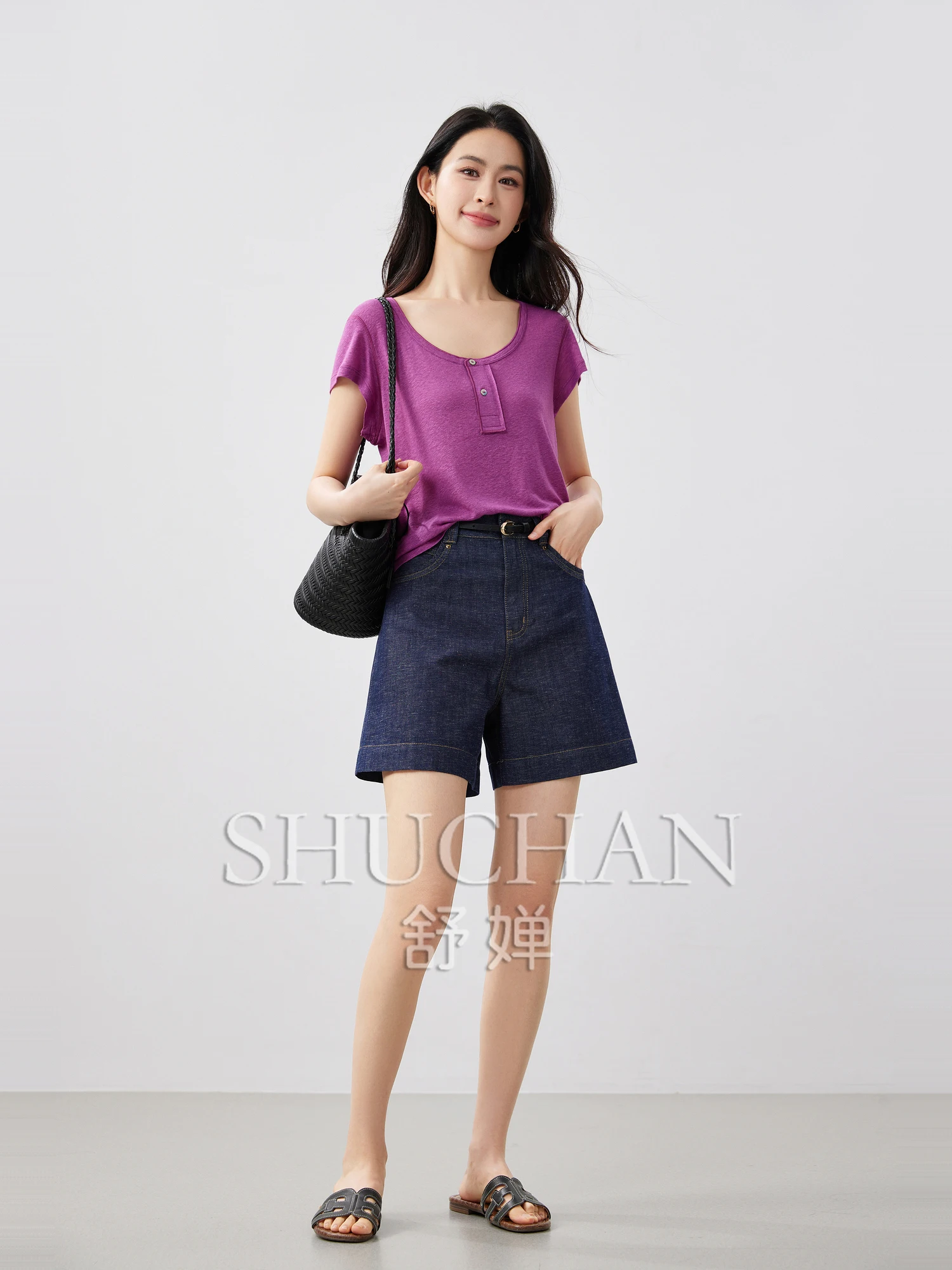 Good Quality 25 Summer Old Money Linen Lazy Half Open Placket Relaxation Casual Thin Short-sleeved T-shirt 
Good Quality 25 Summer Old Money Linen Lazy Half Open Placket Relaxation Casual Thin Short-sleeved T-shirt