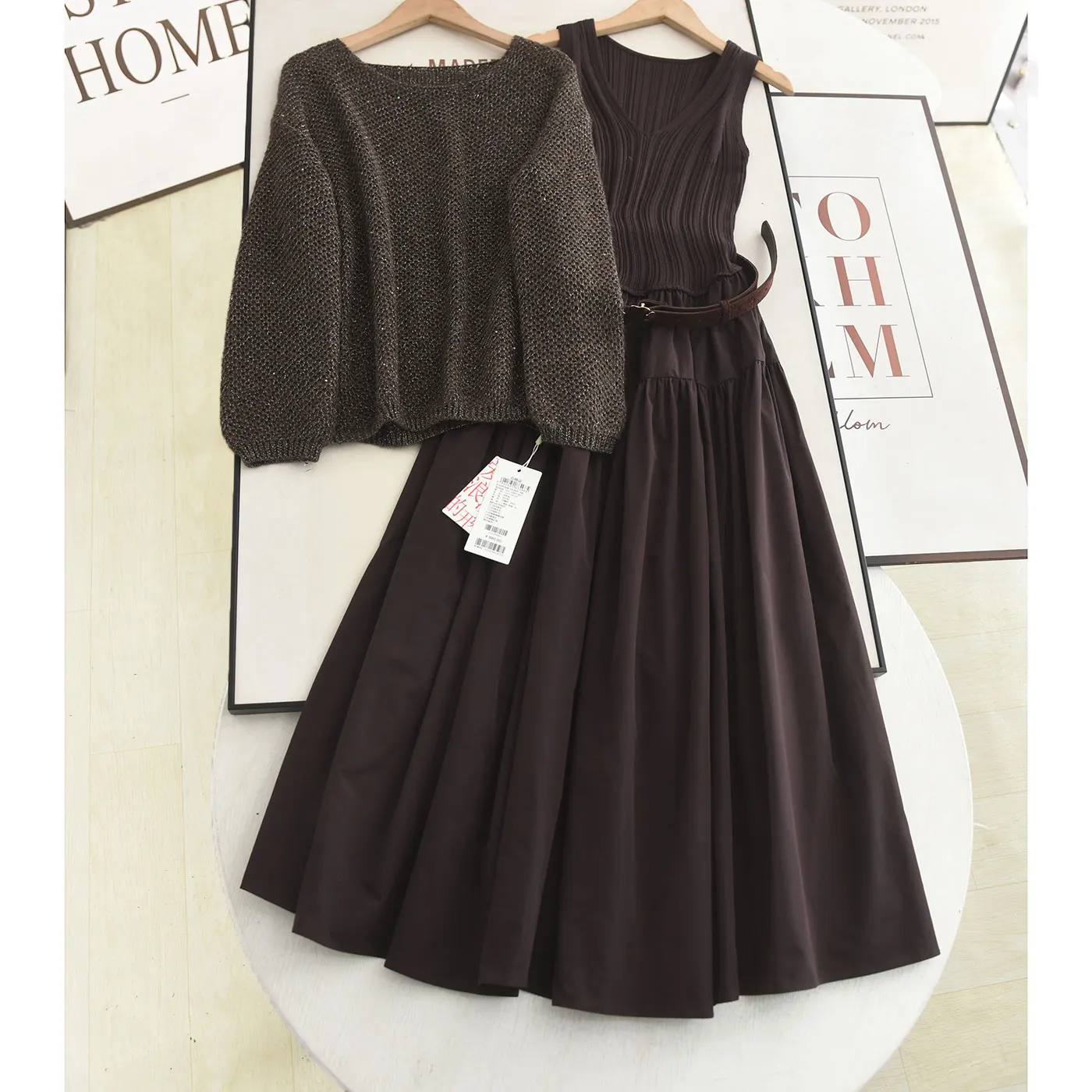 Ii Hollow out iny Sequin Knitted Sweater V-Ne Vest Dr Two Piece Set Spring Faion Women's Long Sve Mid-Length
Ii Hollow out iny Sequin Knitted Sweater V-Ne Vest Dr Two Piece Set Spring Faion Women's Long Sve Mid-Length