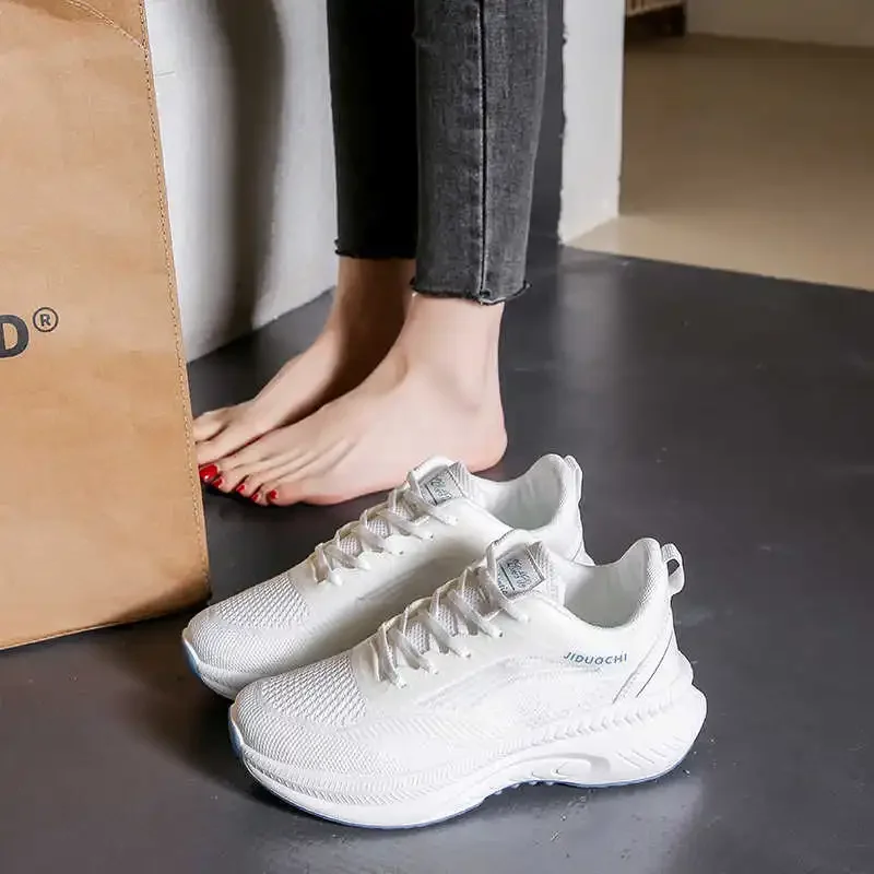 Женские вулканизированные теннисные походные туфли на толстом каблуке 46, кроссовки для пеших прогулок и туризма, спортивная форма, функциональная танзани 
Женские вулканизированные теннисные походные туфли на толстом каблуке 46, кроссовки для пеших прогулок и туризма, спортивная форма, функциональная танзани